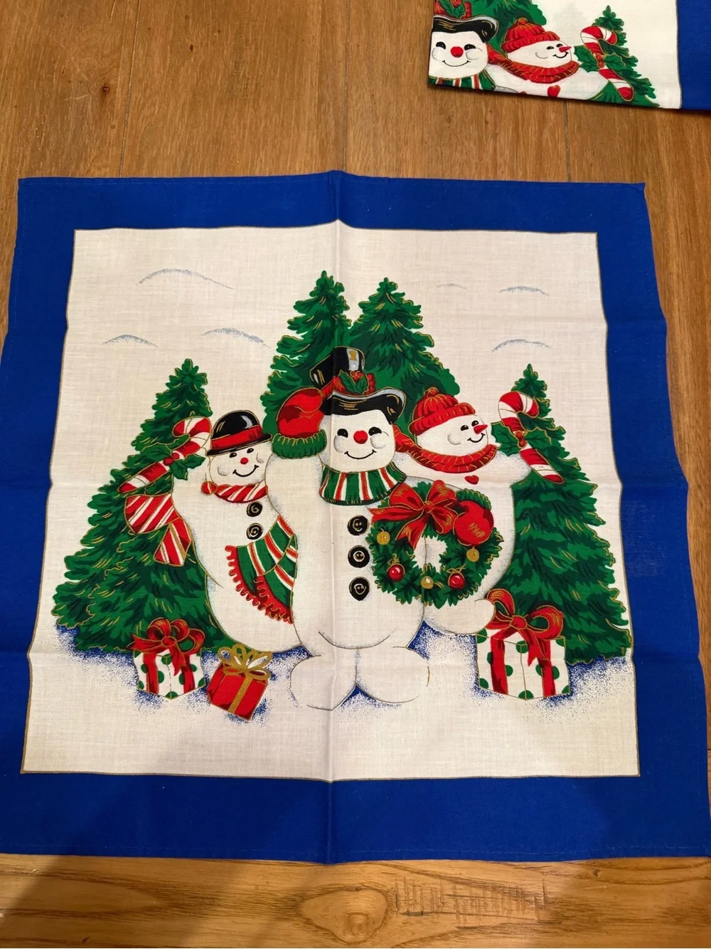 Tobin Christmas Holiday Snowman Dinner Napkins 16x16 Wreath Candy Cane Set 6